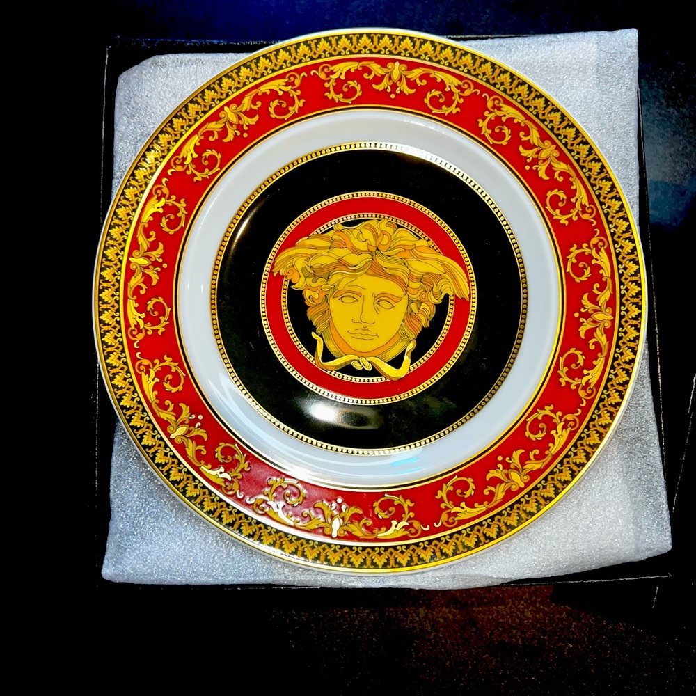 Rosenthal meets Versace Medusa Collection Set of 8 Small Plates